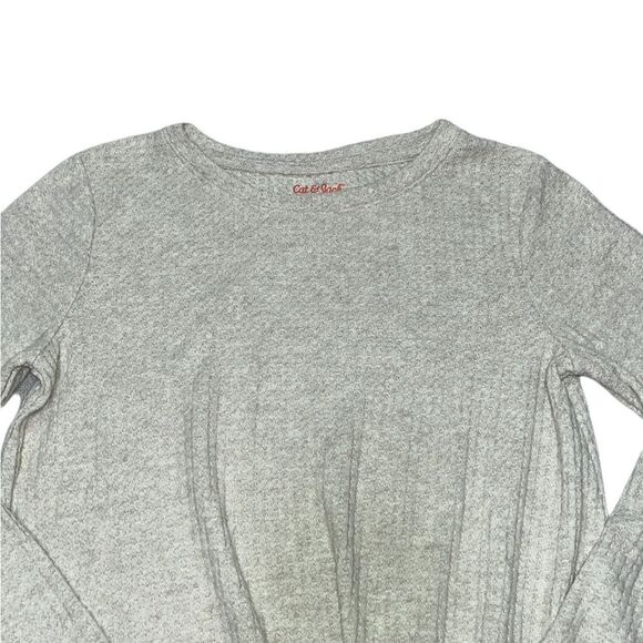 Cat & Jack Super Soft Waffle Knit Knot Hem Top - Picture 4 of 9